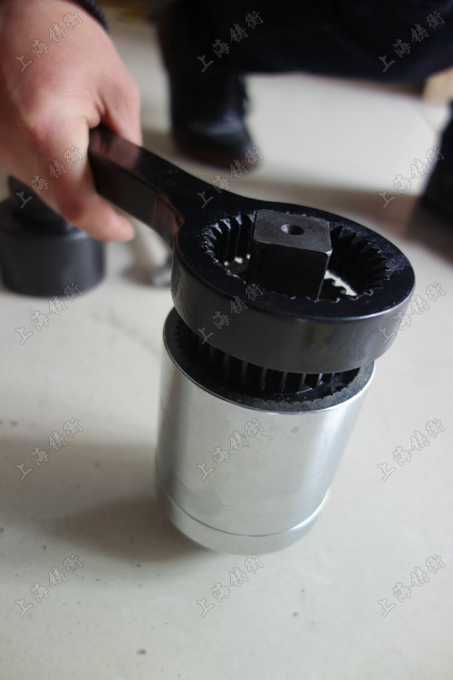扭力放大转换器